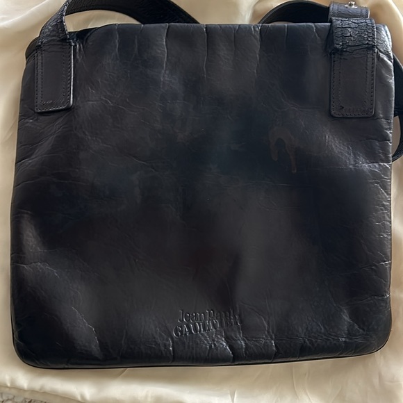 Very rare beautiful vintage cross body JEAN PAUL GAULTIER black leather - Picture 5 of 13